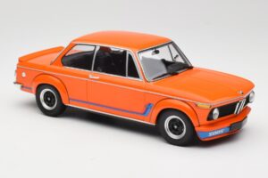 BMW 2002 Turbo Arancione Minichamps 1:18 155026202 Pressofusione — immagine 4 di 6
