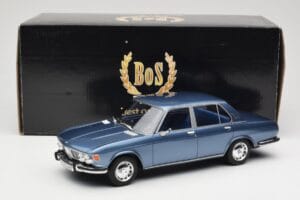 BMW 2500 E3 Blue Metallic BoS Models 1:18 BOS030 Resina — immagine 6 di 6