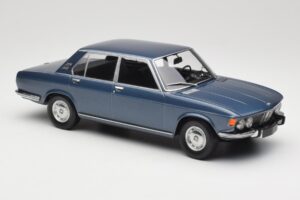 BMW 2500 E3 Blue Metallic Minichamps 1:18 155029200 Pressofusione — immagine 4 di 6