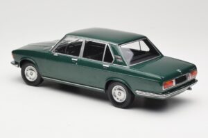 BMW 2500 E3 Green Metallic Minichamps 1:18 155029201 Pressofusione — immagine 5 di 6