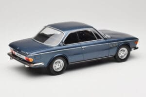BMW 2800 CS E9 Blu Metallizzato Minichamps 1:18 155028032 Pressofusione — immagine 2 di 6