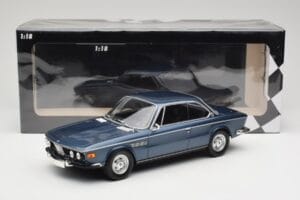 BMW 2800 CS E9 Blu Metallizzato Minichamps 1:18 155028032 Pressofusione — immagine 6 di 6