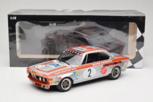 BMW 2800 CS E9 #2 Team Schnitzer J. Fitzpatrick / H. Heyer Winners Grand Prix Touring Cars Nurburgring 1972 Minichamps 1:18 1 — immagine 6 di 6