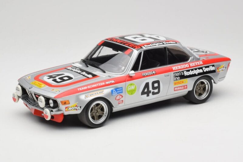BMW 2800 CS E9 #49 Team Schnitzer G. Herzog / H. Heyer 24 Hours of Spa 1972 Minichamps 1:18 155722749 Pressofusione