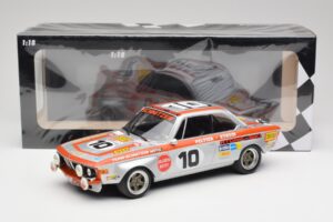 BMW 2800 CS Team Schnitzer #10 J. Fitzpatrick / J. Peltier Spa 1972 Minichamps 1:18 155722710 Pressofusione — immagine 6 di 6
