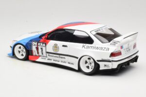 BMW 3 E36 Khyzyl Saleem Warsteiner Otto 1:18 OT1176 Resina — immagine 5 di 6