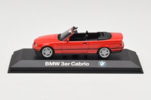 BMW 3 Series E30 Cabriolet Rosso Minichamps 1:43 80429421500 Pressofusione