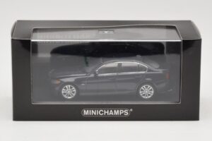 BMW 3 Series E90 Dark Blue Metallic Minichamps 1:43 80420392151-R Pressofusione — immagine 5 di 5