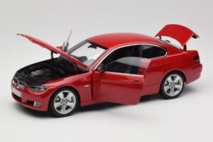 BMW 3 Series E92 Rosso Kyosho 1:18 80430407219 Pressofusione — immagine 2 di 8
