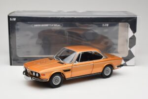 BMW 3.0 CSi E9 Gold Metallic Minichamps 1:18 180029027 Pressofusione — immagine 8 di 8