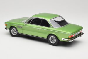 BMW 3.0 CSi E9 Green Metallic Minichamps 1:18 155028034 Pressofusione — immagine 5 di 6