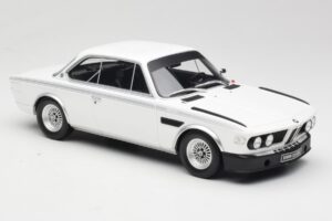 BMW 3.0 CSL E9 Chamonix White Otto 1:18 OT1145 Resina — immagine 4 di 6