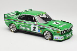BMW 3.0 CSL E9 #1 Alpina G. Nilsson / D. Quester Winners Nürburgring 1977 Minichamps 1:18 155772501 Pressofusione — immagine 4 di 6