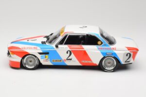 BMW 3.0 CSL E9 #2 Luigi Racing A. de Fierlant / P. Xhenceval Winners 24 Hours of Spa 1975 Minichamps 1:18 155752602 Pressofus — immagine 3 di 6