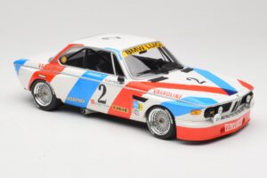 BMW 3.0 CSL E9 #2 Luigi Racing A. de Fierlant / P. Xhenceval Winners 24 Hours of Spa 1975 Minichamps 1:18 155752602 Pressofus — immagine 4 di 6