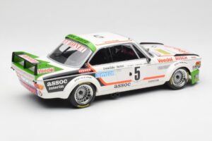 BMW 3.0 CSL E9 #5 Assoc Interim J-C. Chavan / A. Detrin Winners 24 Hours of Spa 1976 Minichamps 1:18 155762505 Pressofusione — immagine 2 di 6