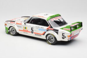 BMW 3.0 CSL E9 #5 Assoc Interim J-C. Chavan / A. Detrin Winners 24 Hours of Spa 1976 Minichamps 1:18 155762505 Pressofusione — immagine 5 di 6