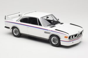 BMW 3.0 CSL E9 Bianco Minichamps 1:18 155028136 Pressofusione — immagine 4 di 6