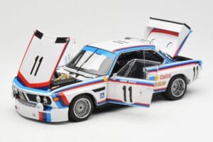BMW 3.0 CSL #11 C. Amon / H. Stuck 24 Hours of Spa 1973 AUTOart 1:18 87347 Pressofusione — immagine 2 di 8
