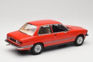 BMW 316 E21 Rosso Minichamps 1:18 107024100 Resina — immagine 2 di 6