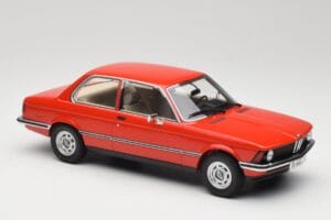 BMW 316 E21 Rosso Minichamps 1:18 107024100 Resina — immagine 4 di 6