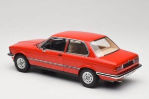 BMW 316 E21 Rosso Minichamps 1:18 107024100 Resina — immagine 5 di 6