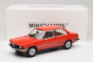 BMW 316 E21 Rosso Minichamps 1:18 107024100 Resina — immagine 6 di 6