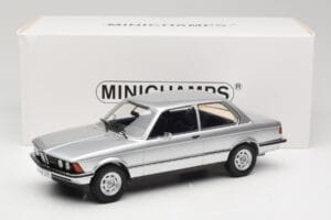 BMW 320 E21 Argento Minichamps 1:18 107024200 Resina — immagine 6 di 6