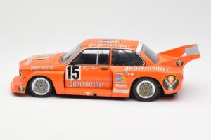 BMW 320i #15 Jägermeister H-J. Stuck Winner DRM Eifelrennen 1977 Minichamps 1:18 180772115 Pressofusione — immagine 4 di 8
