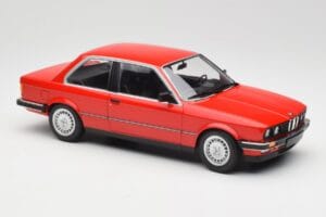 BMW 323i E21 Rosso Minichamps 1:18 155026000 Pressofusione — immagine 4 di 6