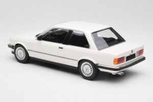BMW 323i E21 Bianco Minichamps 1:18 155026005 Pressofusione — immagine 5 di 6