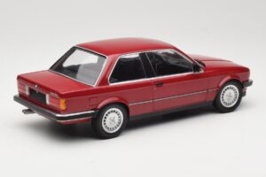 BMW 323i E30 Carmine Minichamps 1:18 155026008 Pressofusione — immagine 2 di 6