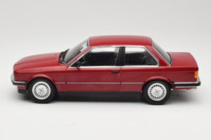 BMW 323i E30 Carmine Minichamps 1:18 155026008 Pressofusione — immagine 3 di 6