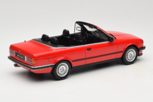 BMW 325i E30 Cabriolet Rosso Brillante Otto 1:18 OT1194 Resina — immagine 2 di 6
