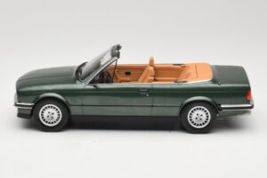 BMW 325i E30 Cabriolet Verde MCG 1:18 MCG18545 Pressofusione — immagine 3 di 6