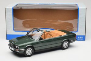 BMW 325i E30 Cabriolet Verde MCG 1:18 MCG18545 Pressofusione — immagine 6 di 6