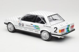 BMW 325i E30 #2 O. Manthey Vogelsang Automobile 3rd Place Eifel Race DTM 1986 Minichamps 1:18 155862602 Pressofusione — immagine 5 di 6