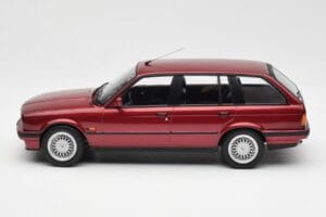 BMW 325i E30 Touring Rosso Metallic Norev 1:18 183218 Pressofusione — immagine 3 di 6