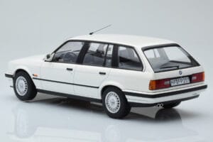 BMW 325i E30 Touring Bianco Edizione Limitata Norev 1:18 183217 Pressofusione — immagine 5 di 6