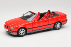 BMW 325i E36 Cabriolet Rosso Maisto 1:18 50229 Pressofusione