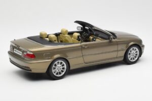 BMW 328Ci E46 Cabriolet Individual Ottone Metallizzato Edizione Limitata Kyosho 1:18 80430395004 Pressofusione — immagine 3 di 8