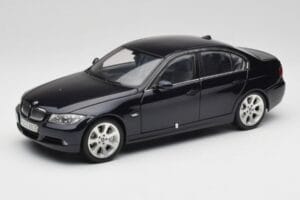 BMW 330i E46 Nero Kyosho 1:18 08731RB Pressofusione