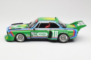 BMW 3.5 CSL E9 Schnitzer #10 D. Quester / R. Peterson 6 Hours Watkins Glen 1976 Minichamps 1:18 155762610 Pressofusione — immagine 3 di 6
