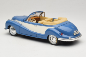 BMW 502 Cabriolet Blu Tchibo 1:18 45396 Pressofusione — immagine 7 di 8