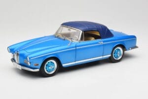 BMW 503 Cabriolet Riviera Blue Revell 1:18 08843 Pressofusione — immagine 3 di 9