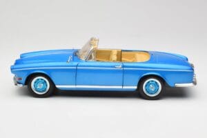 BMW 503 Cabriolet Riviera Blue Revell 1:18 08843 Pressofusione — immagine 5 di 9