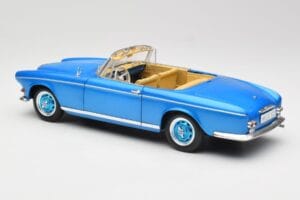 BMW 503 Cabriolet Riviera Blue Revell 1:18 08843 Pressofusione — immagine 8 di 9