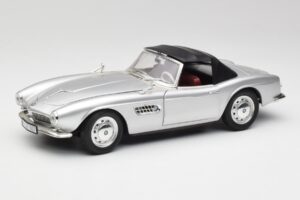 BMW 507 Argento Revell 1:18 9034 Pressofusione