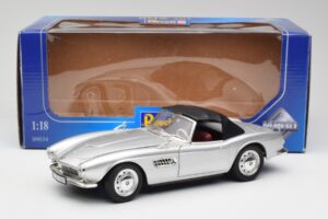 BMW 507 Argento Revell 1:18 9034 Pressofusione — immagine 8 di 8