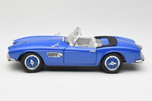 BMW 507 Touring Sport Cabriolet Blu Revell 1:18 8810-M1 Pressofusione — immagine 4 di 8